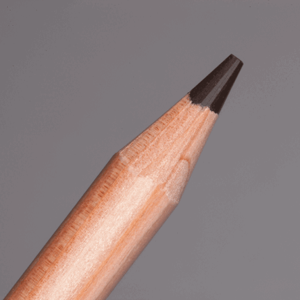 Cassel Earth Caran d'Ache Luminance 6901 Colour Pencil (046)